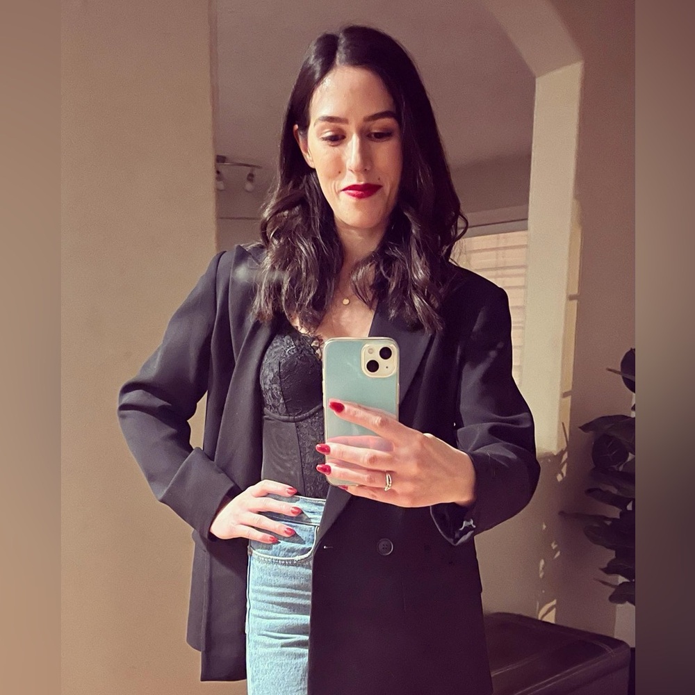 Meet your Posher, Priya